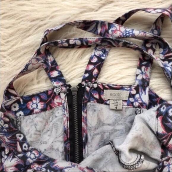 Urban Outfitters Ecote Floral Patterned Strappy Romper - Picture 5 of 5